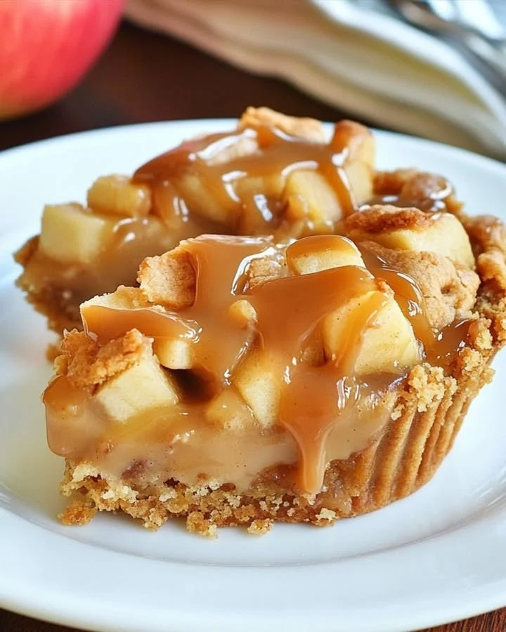 Delicious Caramel Apple Pie Cookie Cups with caramel drizzle