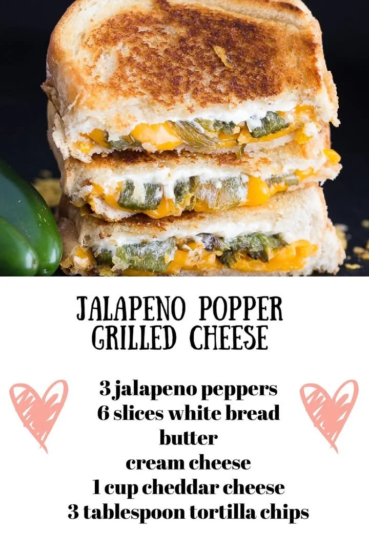 Delicious jalapeño popper grilled cheese sandwich with melted cheese and jalapeños